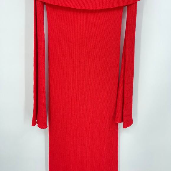 Lovers and Friends | Peregrine Off The Shoulder Maxi Dress in Red Sheer Knit S - Picture 12 of 14